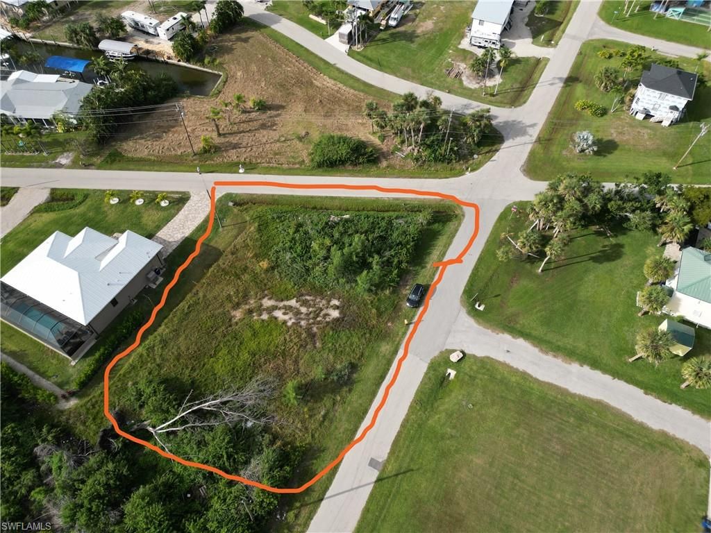 2391 Rose AVE, OTHER, FL 33956 — photo 2