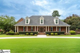 112 River Falls Drive, Duncan, SC 29334