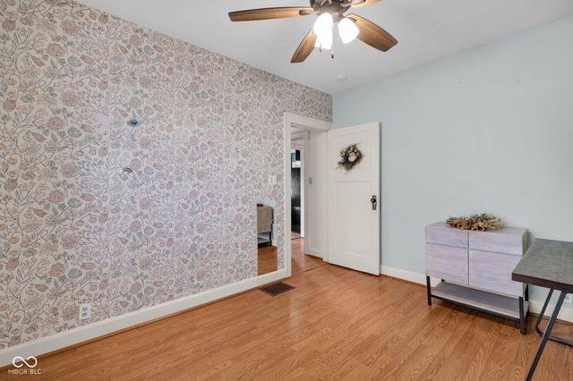 425 N Bosart Avenue, Indianapolis, IN 46201