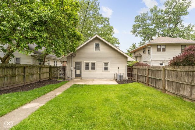 425 N Bosart Avenue, Indianapolis, IN 46201