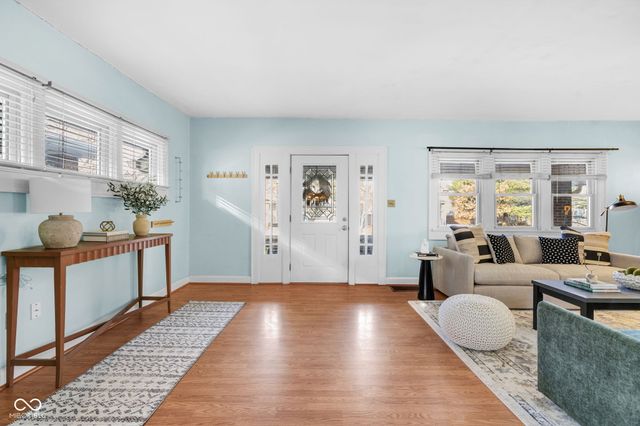 425 N Bosart Avenue, Indianapolis, IN 46201