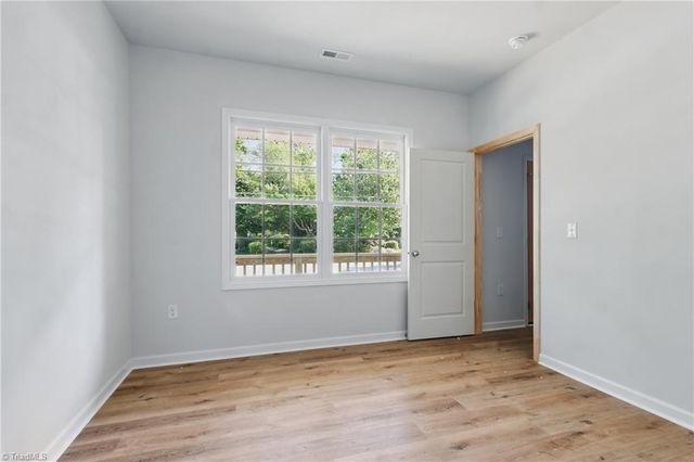 1913 Allyson Avenue, Greensboro, NC 27405
