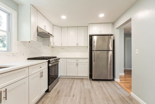 10 Michael Rd, Randolph, MA 02368
