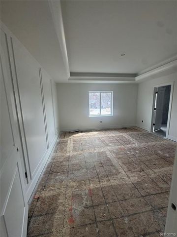 24314 Sawgrass Drive, Macomb, MI 48042