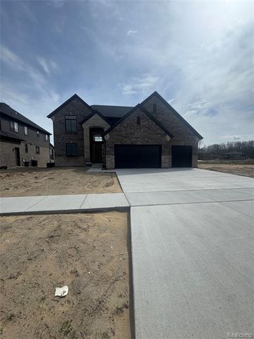 24314 Sawgrass Drive, Macomb, MI 48042