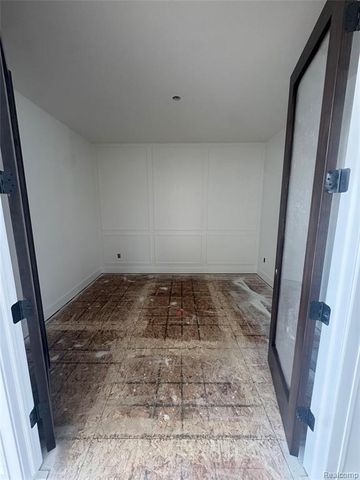 24314 Sawgrass Drive, Macomb, MI 48042