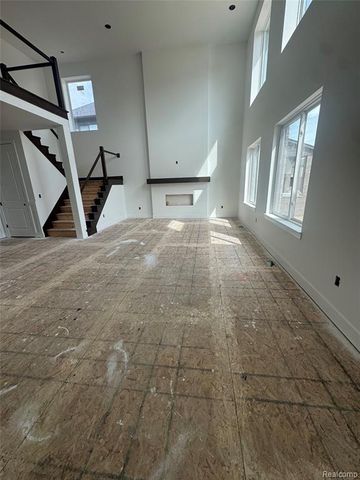 24314 Sawgrass Drive, Macomb, MI 48042