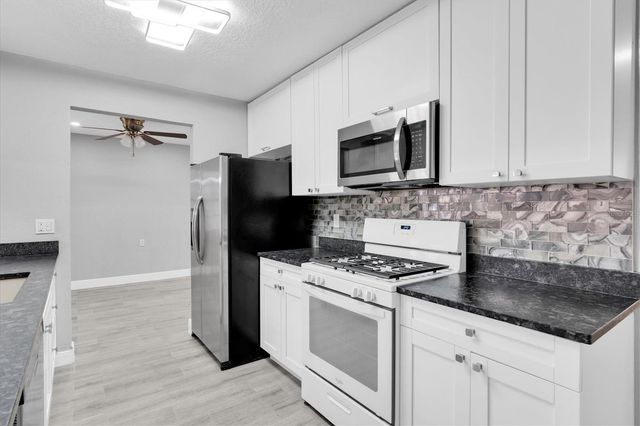 5619 DENVER STREET NE, St Petersburg, FL 33703