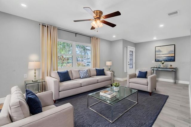 5619 DENVER STREET NE, St Petersburg, FL 33703