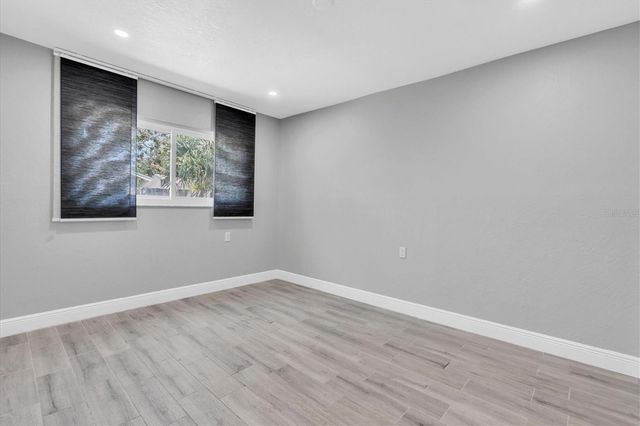 5619 DENVER STREET NE, St Petersburg, FL 33703