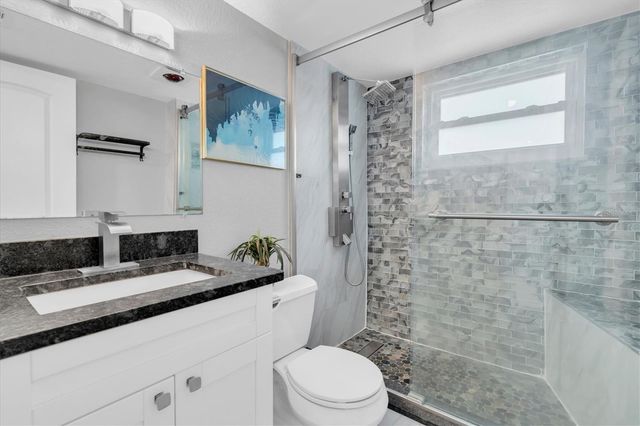 5619 DENVER STREET NE, St Petersburg, FL 33703