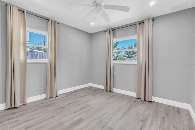 5619 DENVER STREET NE, St Petersburg, FL 33703