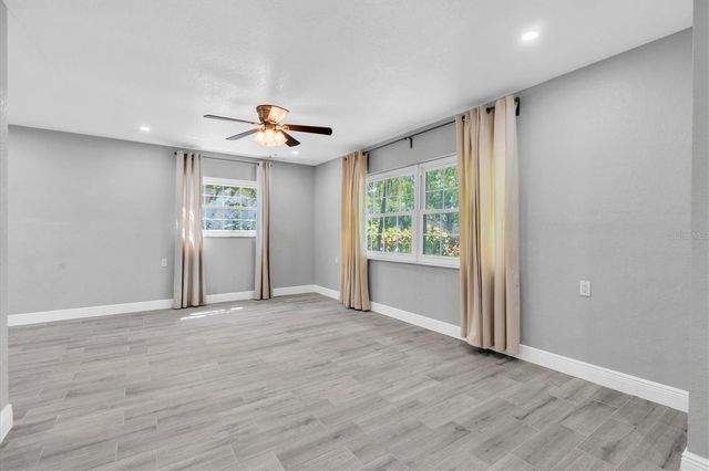 5619 DENVER STREET NE, St Petersburg, FL 33703