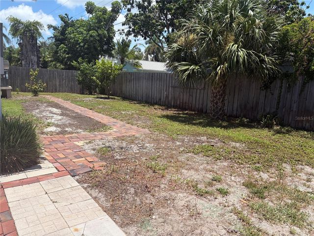 5619 DENVER STREET NE, St Petersburg, FL 33703