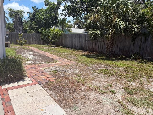5619 DENVER STREET NE, St Petersburg, FL 33703