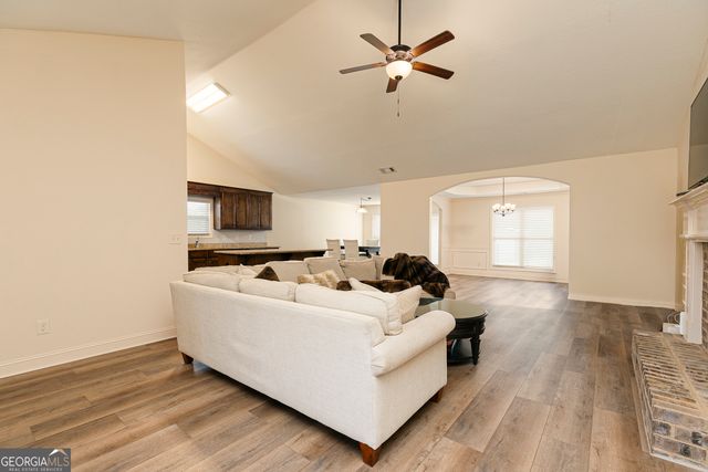 2028 Highway 211 NE, Statham, GA 30666