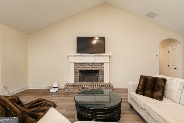 2028 Highway 211 NE, Statham, GA 30666