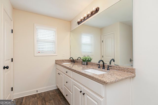 2028 Highway 211 NE, Statham, GA 30666