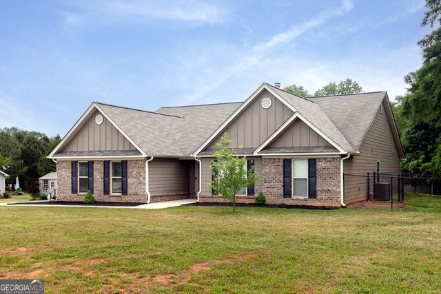 2028 Highway 211 NE, Statham, GA 30666