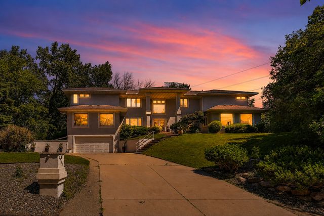 2935 Minnehaha Curve E, Minnetonka, MN 55391