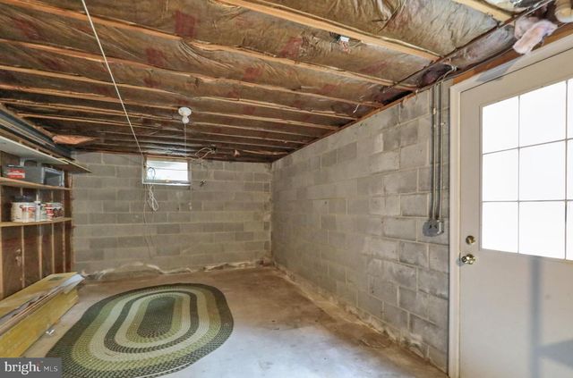 3170 MARIAN DR, Manheim, PA 17545