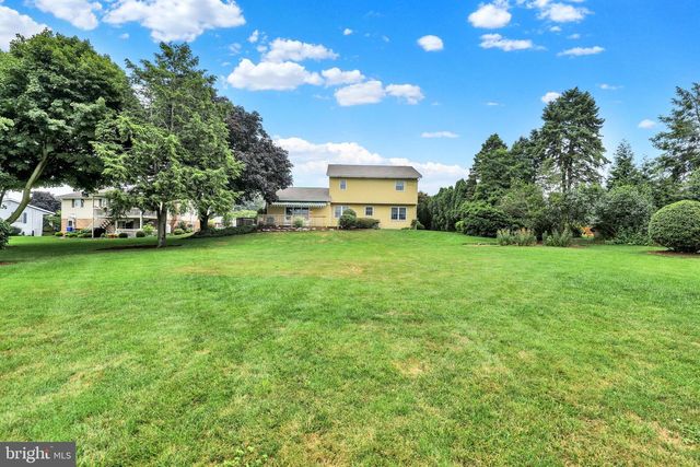 3170 MARIAN DR, Manheim, PA 17545