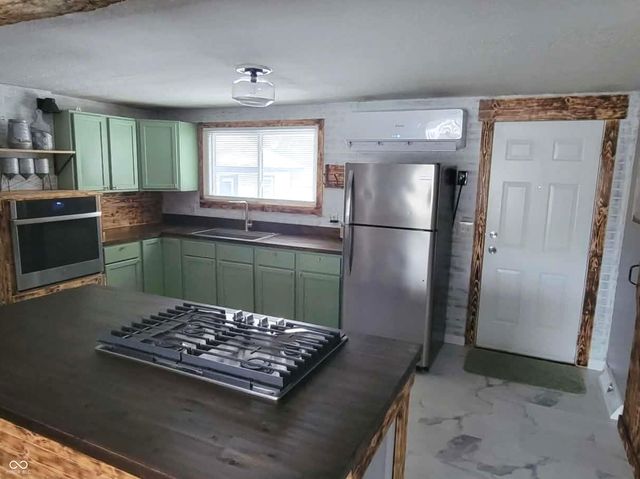 170 E Elm Street, Morgantown, IN 46160