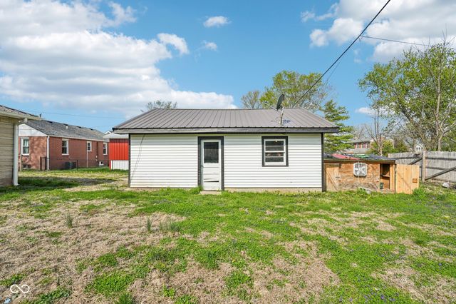 170 E Elm Street, Morgantown, IN 46160