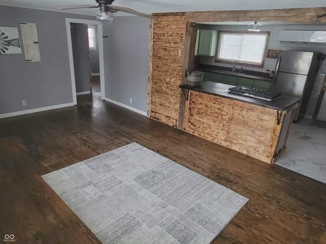 170 E Elm Street, Morgantown, IN 46160