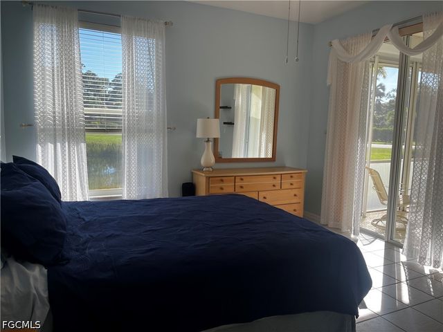 22954 Lone Oak DR, Estero, FL 33928