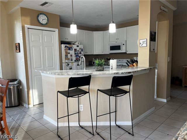 22954 Lone Oak DR, Estero, FL 33928