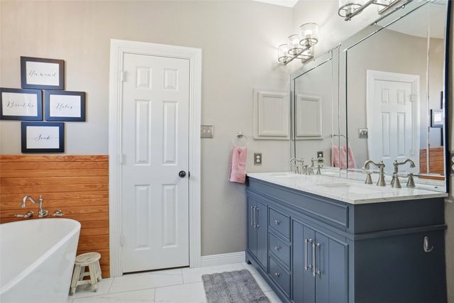 1337 Pine Ridge Road, Roanoke, TX 76262