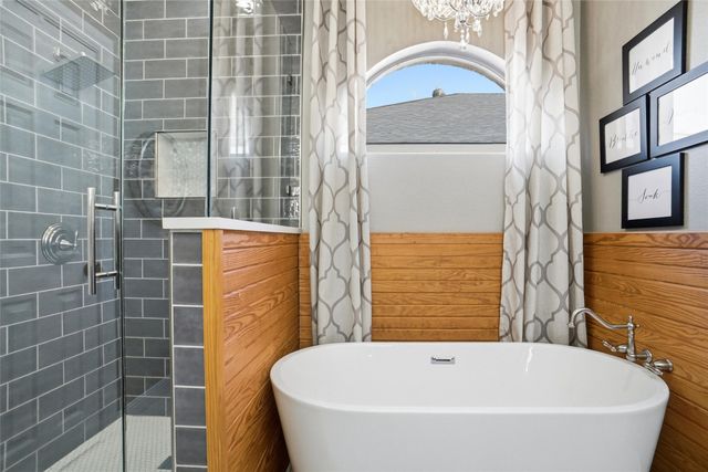 1337 Pine Ridge Road, Roanoke, TX 76262