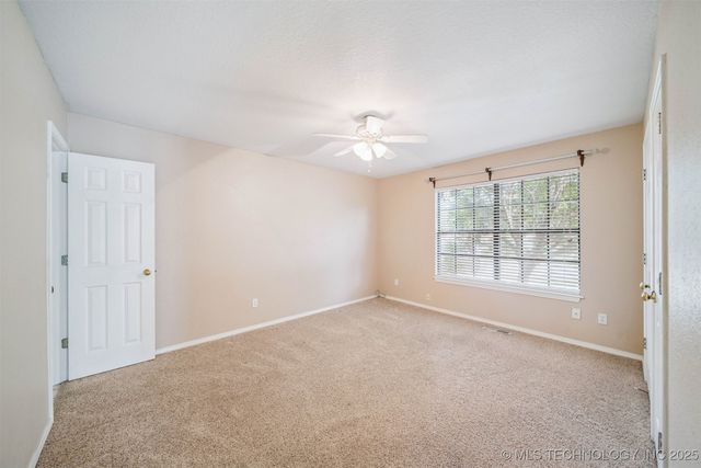 3311 Fairway Street E, Claremore, OK 74019