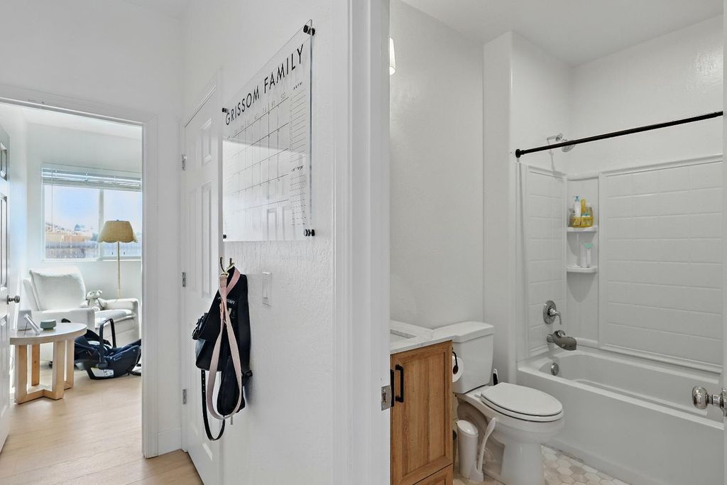 Image 21 of property listing at 1985 Alma Court, Chowchilla, CA 93610
