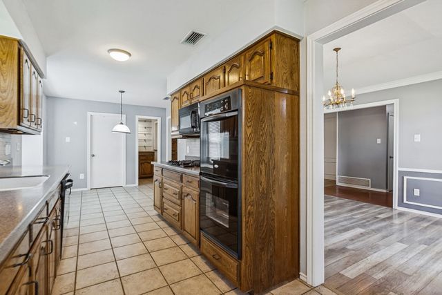 2610 Richland Drive, Garland, TX 75044
