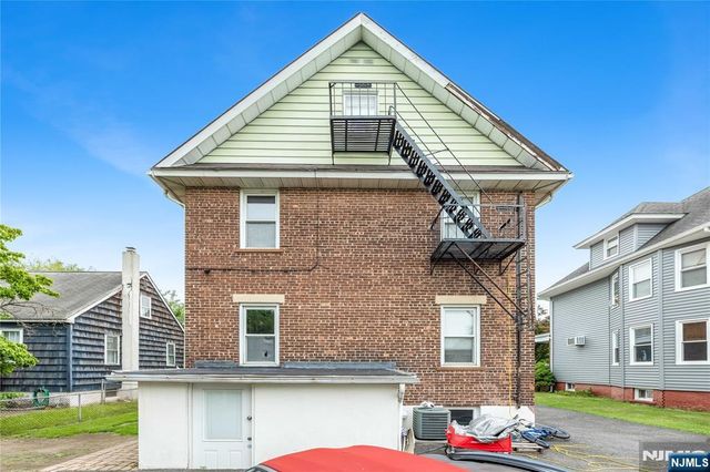 324 Union Street, Carlstadt, NJ 07072