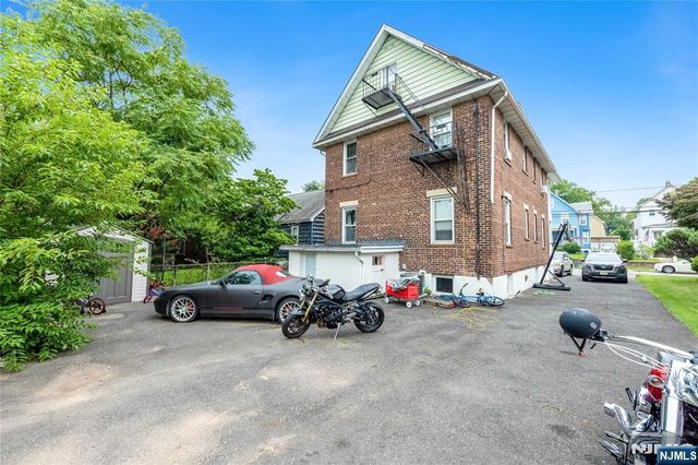 324 Union Street, Carlstadt, NJ 07072