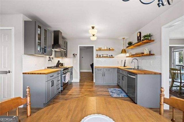 2650 Harbins Mill Drive, Dacula, GA 30019