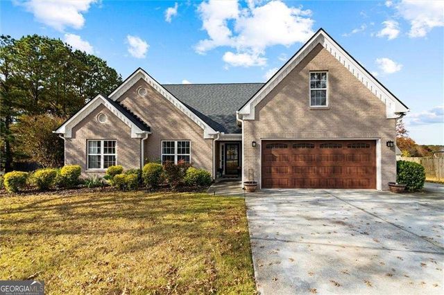 2650 Harbins Mill Drive, Dacula, GA 30019