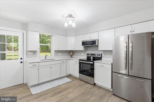6815 MARSHALL RD, St Leonard, MD 20685
