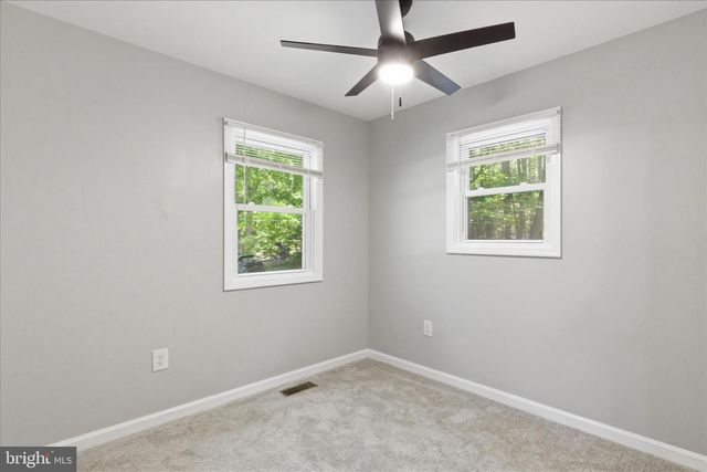 6815 MARSHALL RD, St Leonard, MD 20685