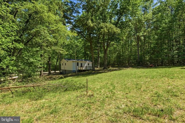 6815 MARSHALL RD, St Leonard, MD 20685