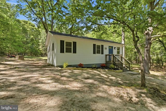 6815 MARSHALL RD, St Leonard, MD 20685