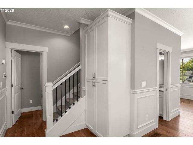8280 N BURRAGE Ave, Portland, OR 97217