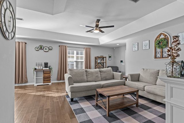 213 Jasmine Circle, Enterprise, AL 36330