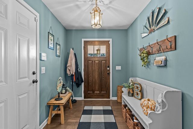 213 Jasmine Circle, Enterprise, AL 36330