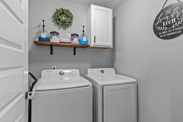 213 Jasmine Circle, Enterprise, AL 36330