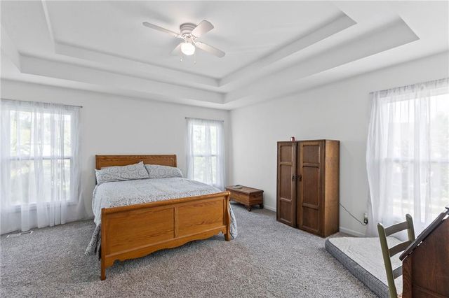 662 N OAK Street, Gardner, KS 66030