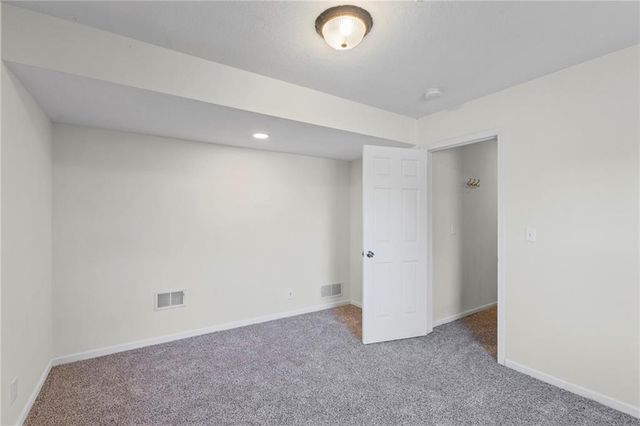 662 N OAK Street, Gardner, KS 66030